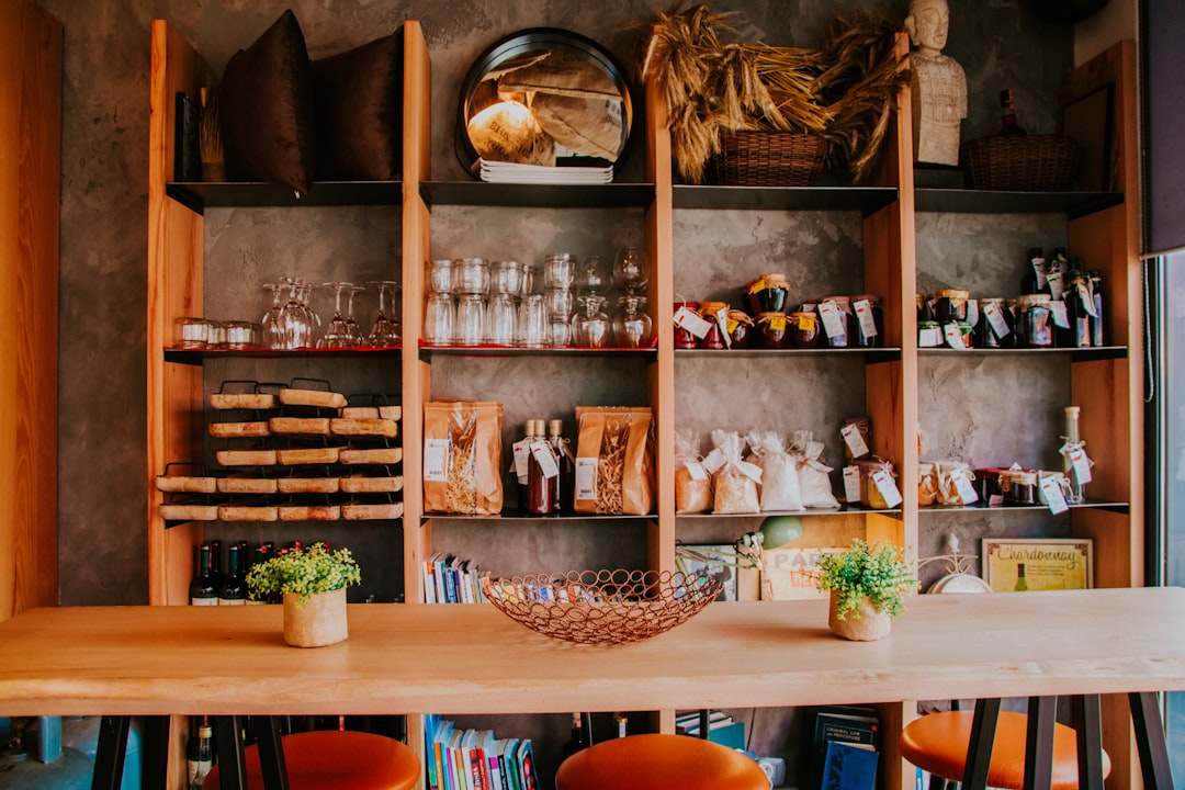 Eco-Friendly Home Decor: Bringing Sustainability Into Your Space Eco-Friendly Home Decor: Bringing Sustainability Into Your Space